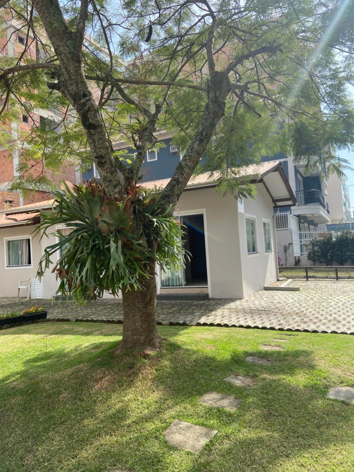Residencial Cecilia Cruz *